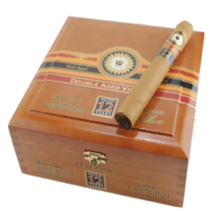 12 YEAR VINTAGE CONNECTICUT CHURCHILL PERDOMO